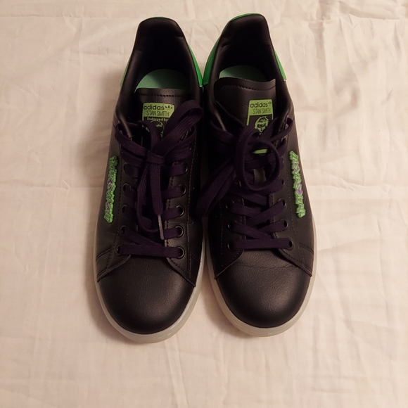 Adidas Stan Smith 'Marvel Hulk Smash' - Picture 4 of 8